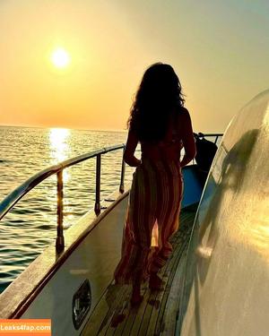 Salma Hayek photo #2498