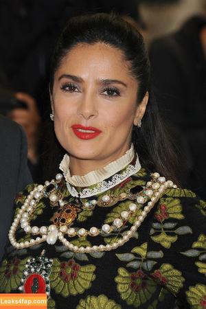 Salma Hayek photo #2533