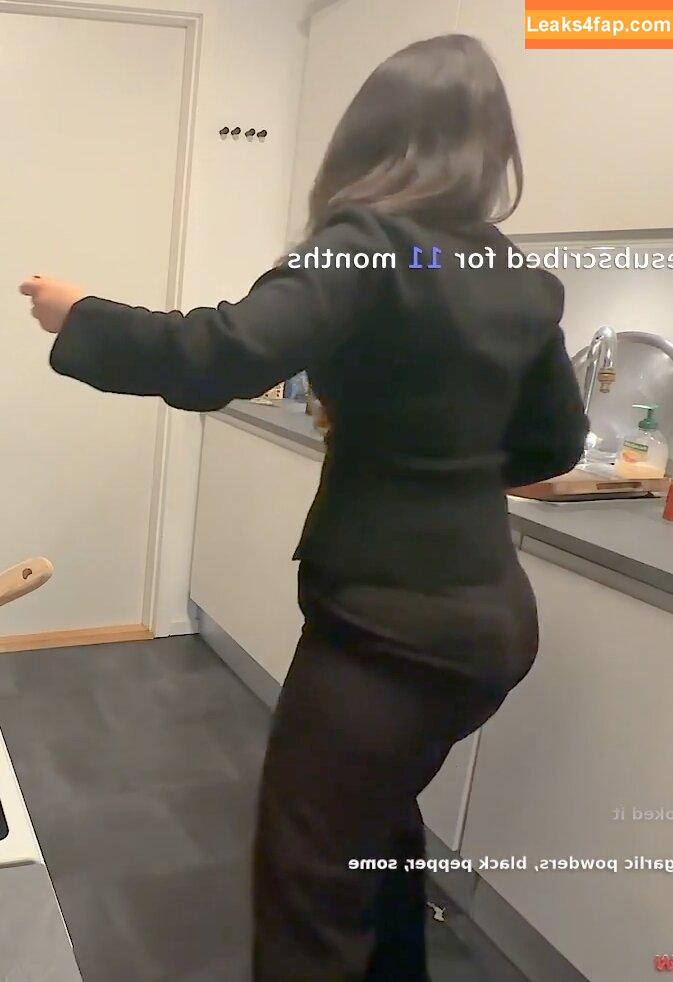 salmmus / NoraExplorer Sister / Salmmuss / https: / salmmusss / salmunozz leaked photo photo #0007