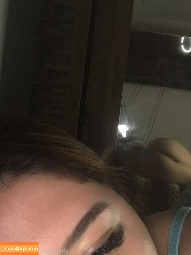 sam_fdz02 / Samantha Fernandez / iampulin2y / paul.inbrety7 leaked photo photo #0015