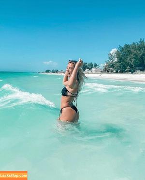 Samantha Copp photo #0024