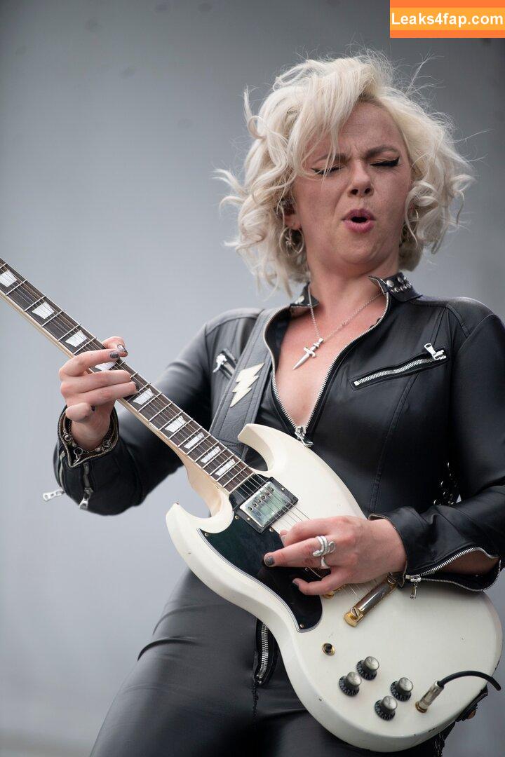 Samantha Fish /  слитое фото фото #0020