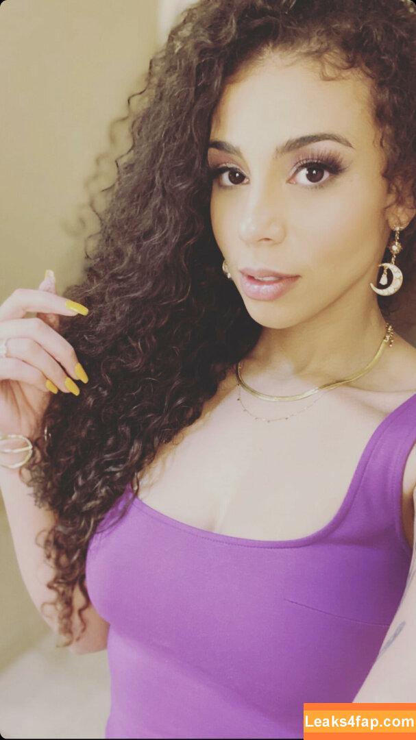 Samantha Irvin / WWE / samanthairvinwwe / samanthathebomb leaked photo photo #0028