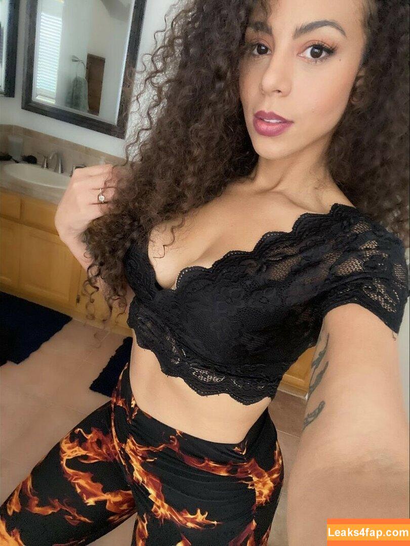 Samantha Irvin / WWE / samanthairvinwwe / samanthathebomb leaked photo photo #0169