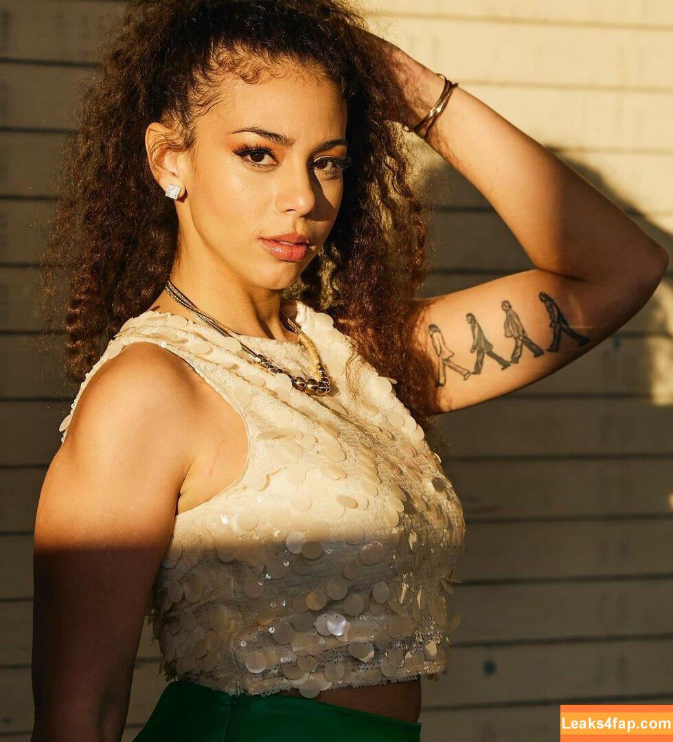 Samantha Irvin / WWE / samanthairvinwwe / samanthathebomb leaked photo photo #0350