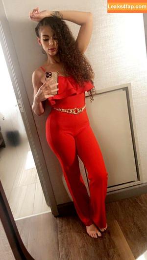 Samantha Irvin photo #0061