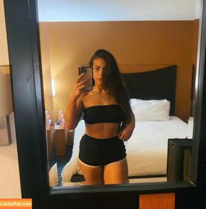 Samantha Irvin photo #0213