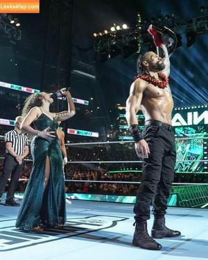 Samantha Irvin photo #0356