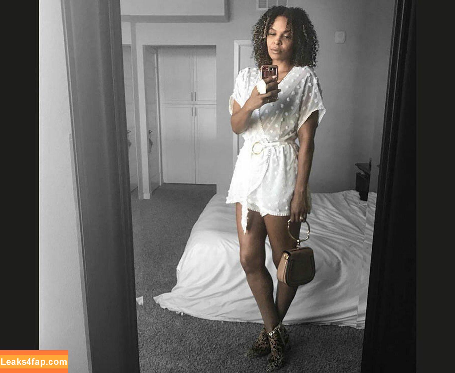 Samantha Mumba / samanthamumba leaked photo photo #0004