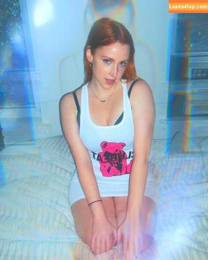 Samantha Quick photo #0009