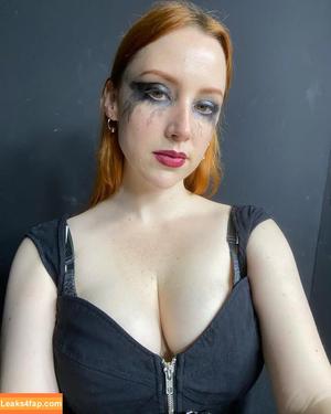Samantha Quick photo #0010