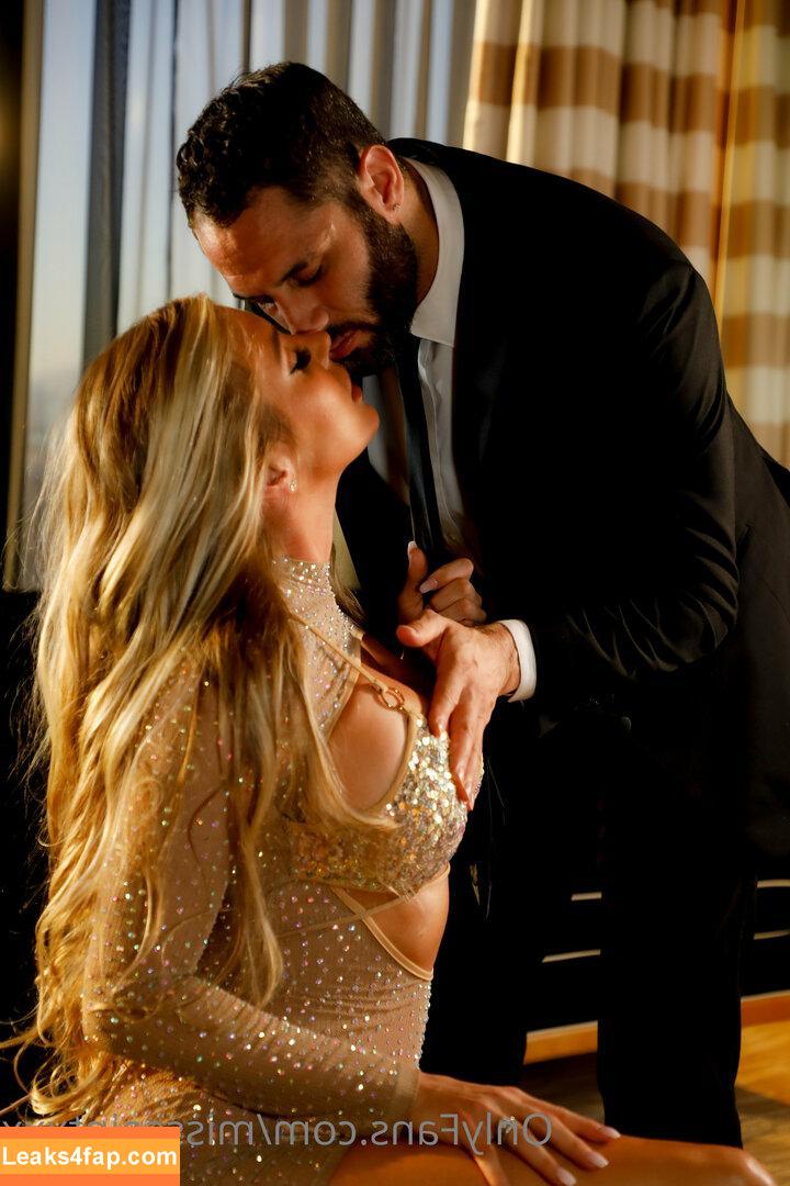 Samantha Saint / misssaintxxx / samantha_saint leaked photo photo #0025