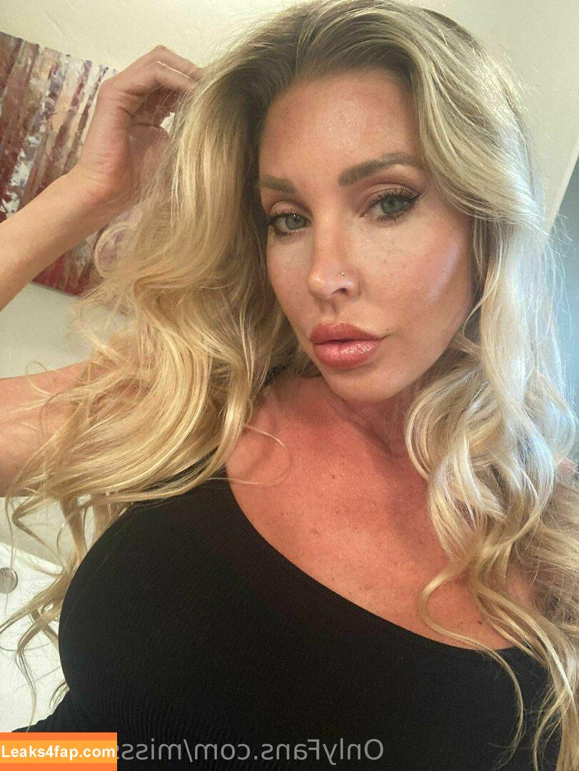 Samantha Saint / misssaintxxx / samantha_saint leaked photo photo #0561