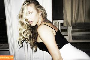 Samantha Saint photo #0032