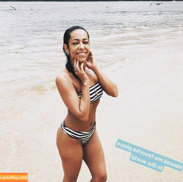 Samantha Schmutz /  leaked photo photo #0002