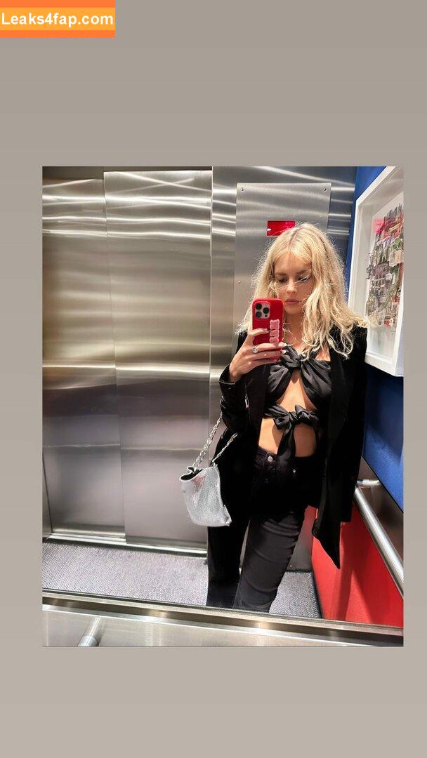 Samara Weaving / samweaving leaked photo photo #0165