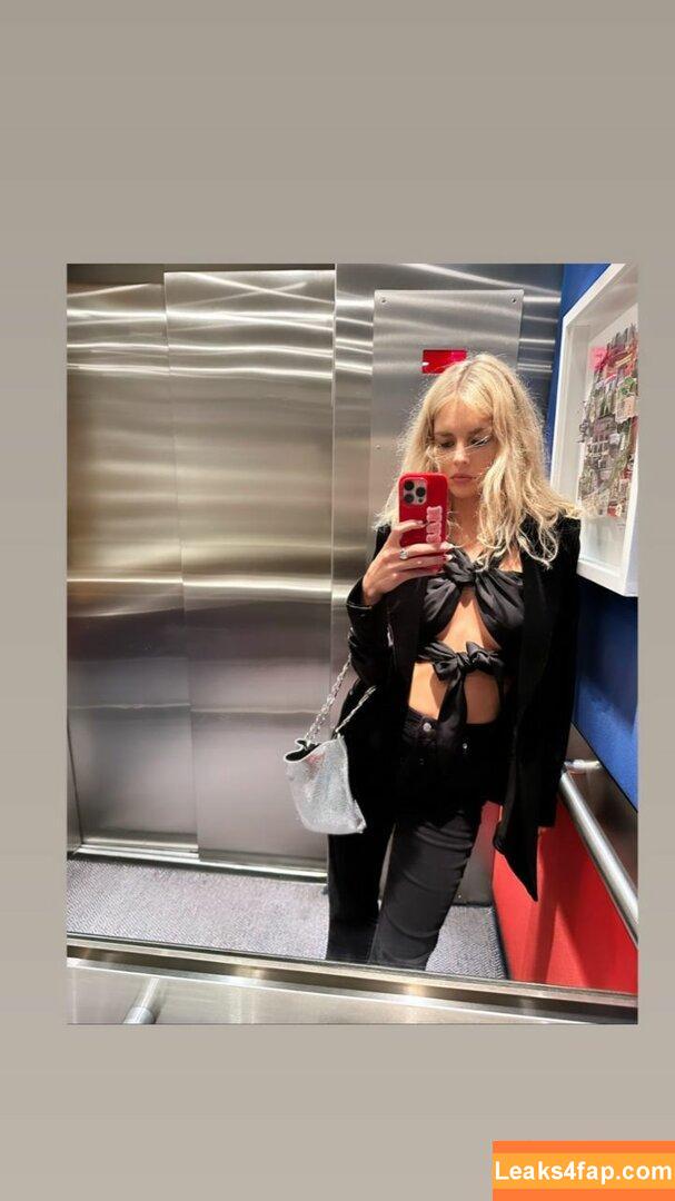 Samara Weaving / samweaving leaked photo photo #0510