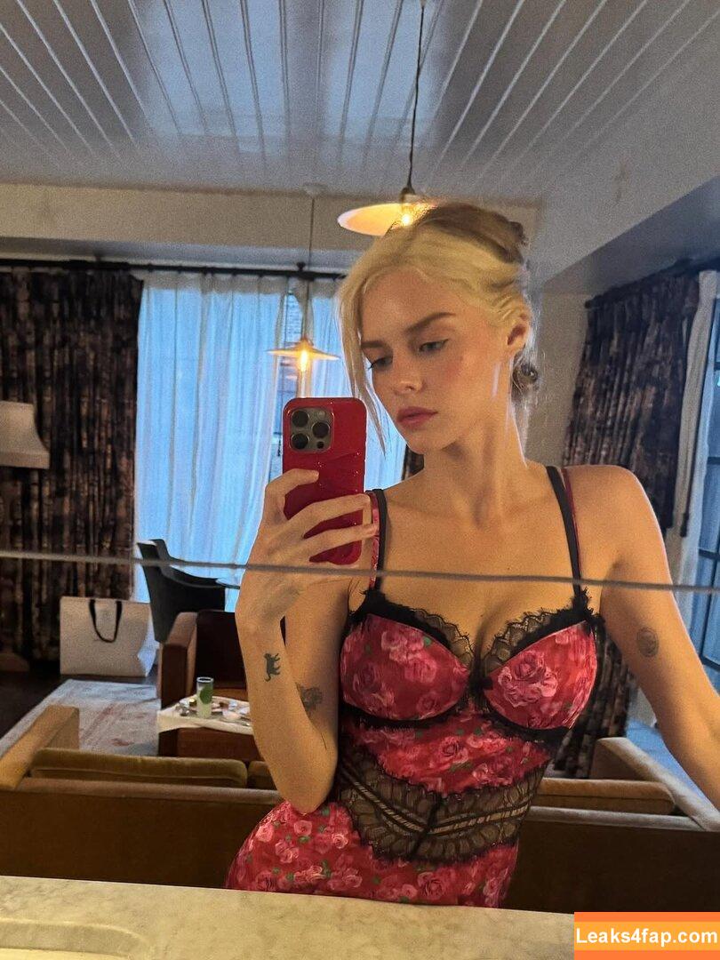 Samara Weaving / samweaving leaked photo photo #0812