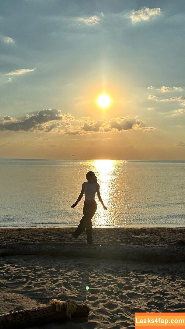 Samara Weaving / samweaving leaked photo photo #0904