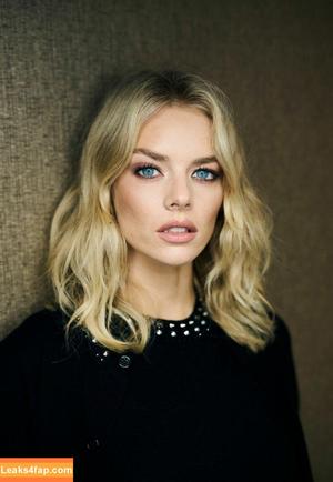 Samara Weaving photo #0024