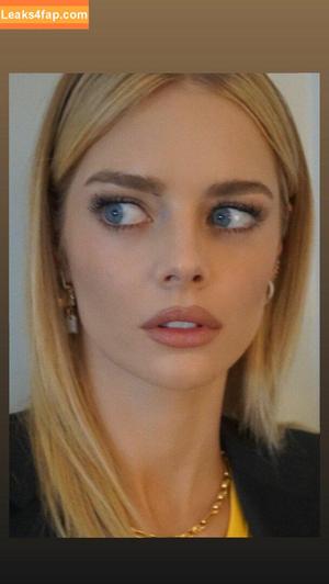 Samara Weaving photo #0104