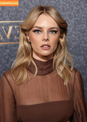 Samara Weaving photo #0123