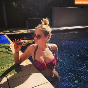 Samara Weaving photo #0182