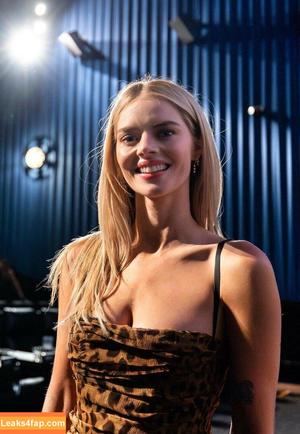 Samara Weaving photo #0492