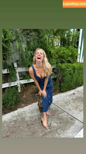 Samara Weaving photo #0509