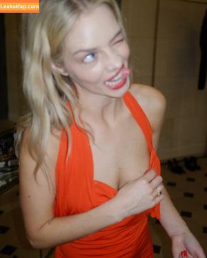 Samara Weaving photo #0526