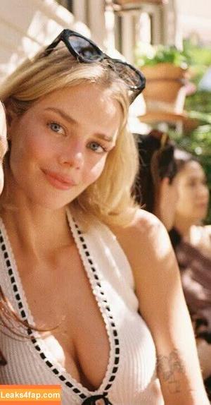 Samara Weaving photo #0810