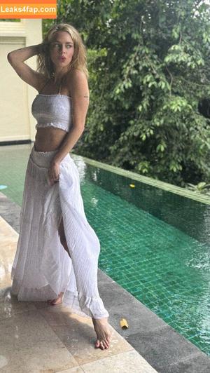 Samara Weaving photo #0821