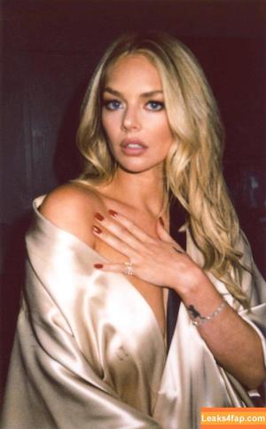 Samara Weaving photo #1030