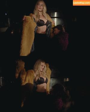 Samara Weaving фото #1071