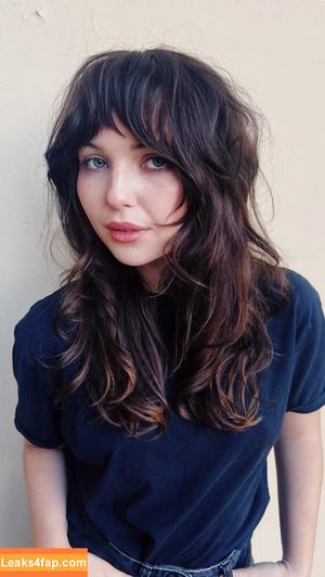 Sammi Hanratty photo #0231