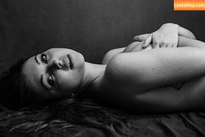 Sammi Hanratty photo #0384