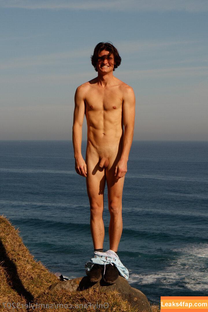 samtyler3207 /  leaked photo photo #0003