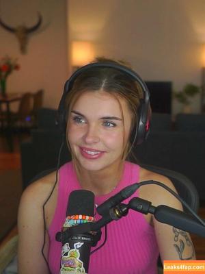 Samwitch photo #0105