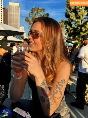 Samwitch photo #0112