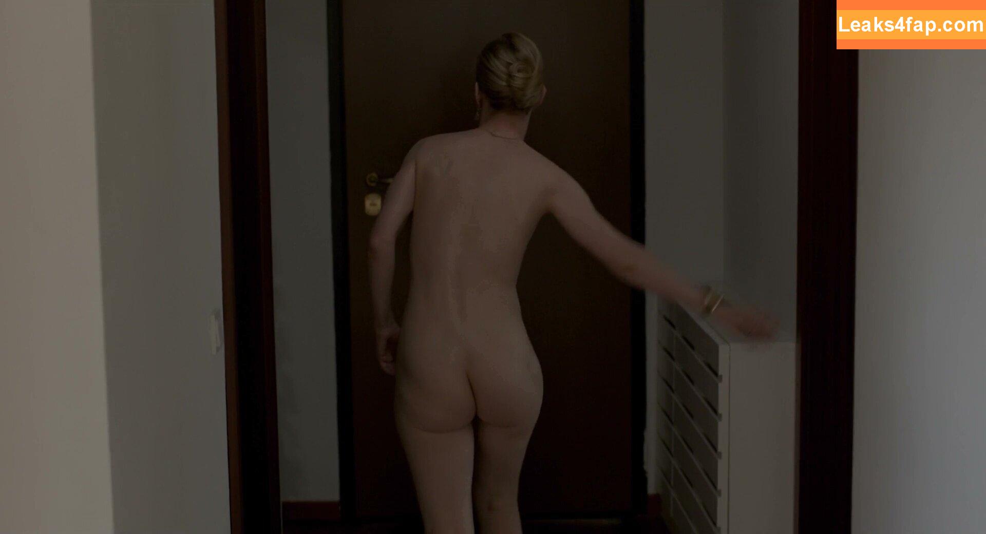 Sandra Huller /  leaked photo photo #0005