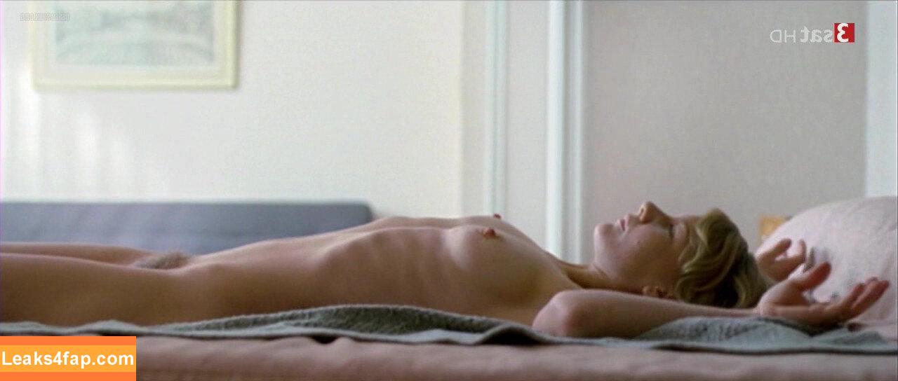 Sandra Huller /  leaked photo photo #0011