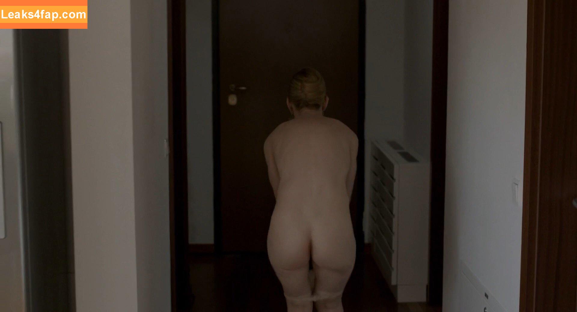 Sandra Huller /  leaked photo photo #0016