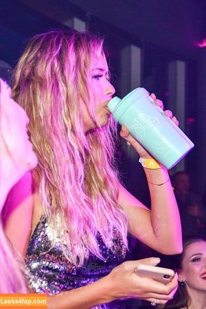 Sandra Kubicka photo #0049
