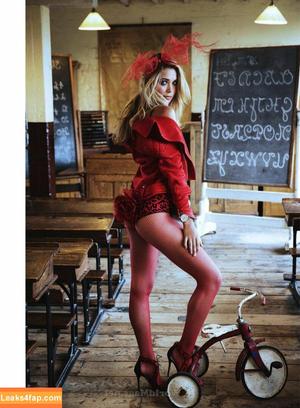 Sandra Kubicka photo #0195
