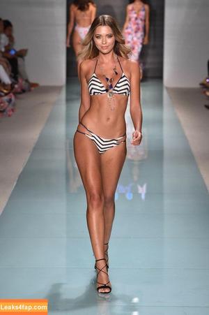 Sandra Kubicka photo #0251