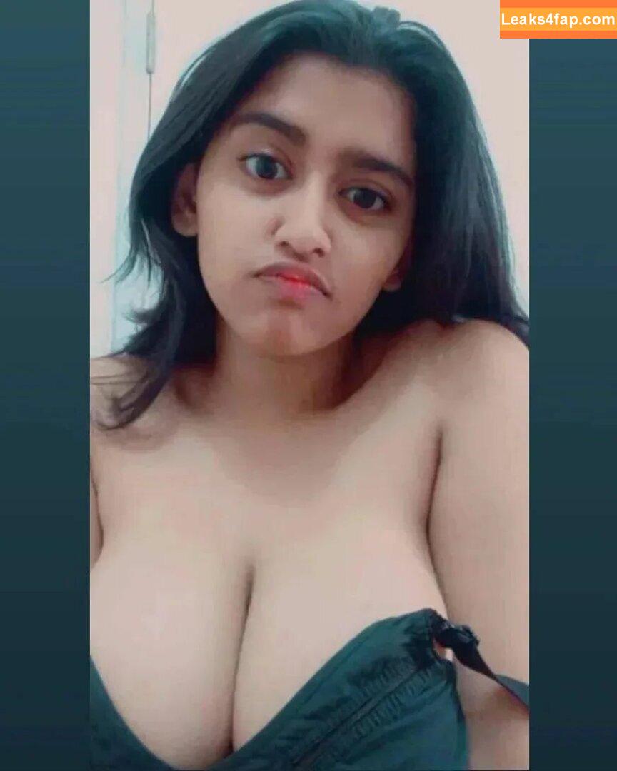 Sanjana Saba / it_z_suzie leaked photo photo #0007