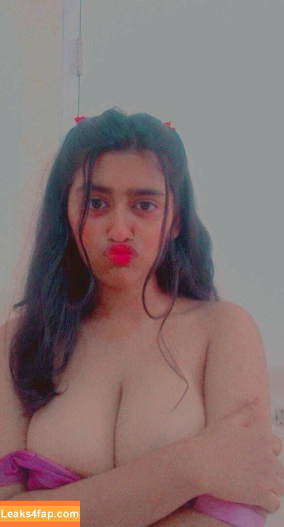 Sanjana Saba / it_z_suzie leaked photo photo #0030