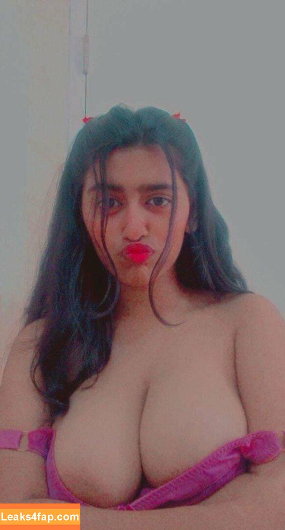 Sanjana Saba / it_z_suzie leaked photo photo #0039