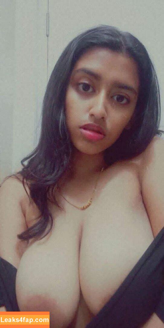 Sanjana Saba / it_z_suzie leaked photo photo #0058