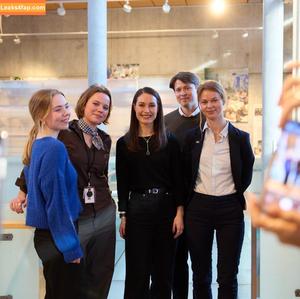 Sanna Marin фото #0402